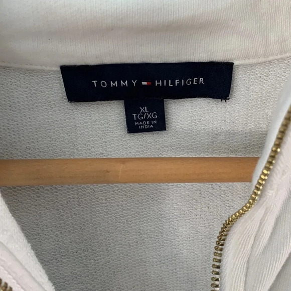 Tommy Hilfiger size xlarge womens white quarter zip pullover gingham shoulders - Picture 2 of 9
